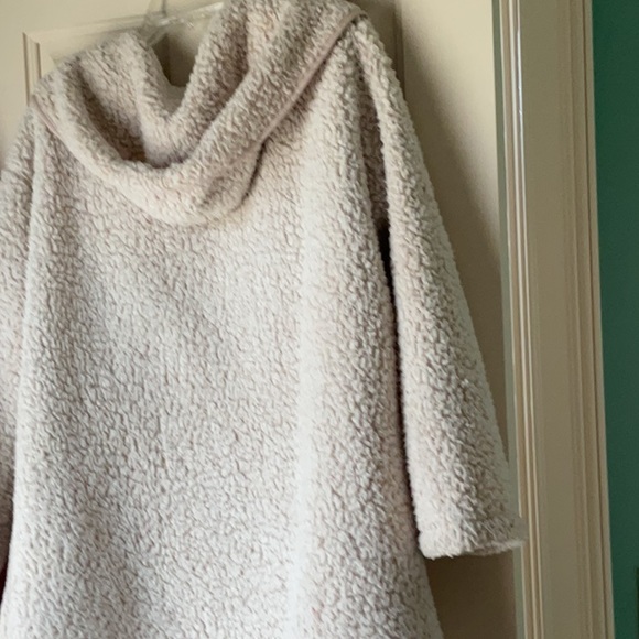 Teddy bear three length jacket, size large - Picture 2 of 4